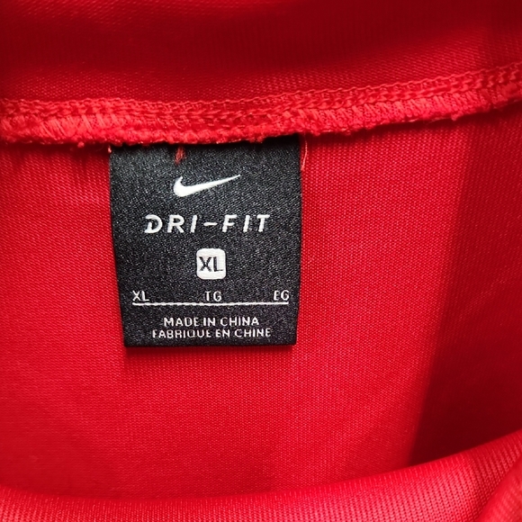 Nike Men's Bold Red and Black Pull Over Hoodie - Picture 2 of 8